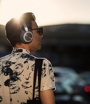 B&O BeoPlay H4