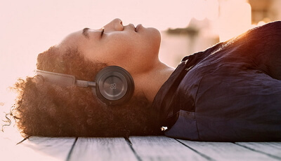 B&O BeoPlay H8