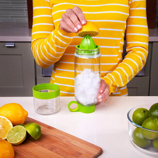 Zing anything ขวดคั้นน้ำผลไม้ Citrus Zinger