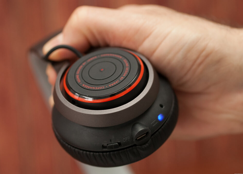 Jabra Revo Wireless