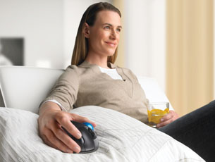 Logitech Wireless Trackball M570