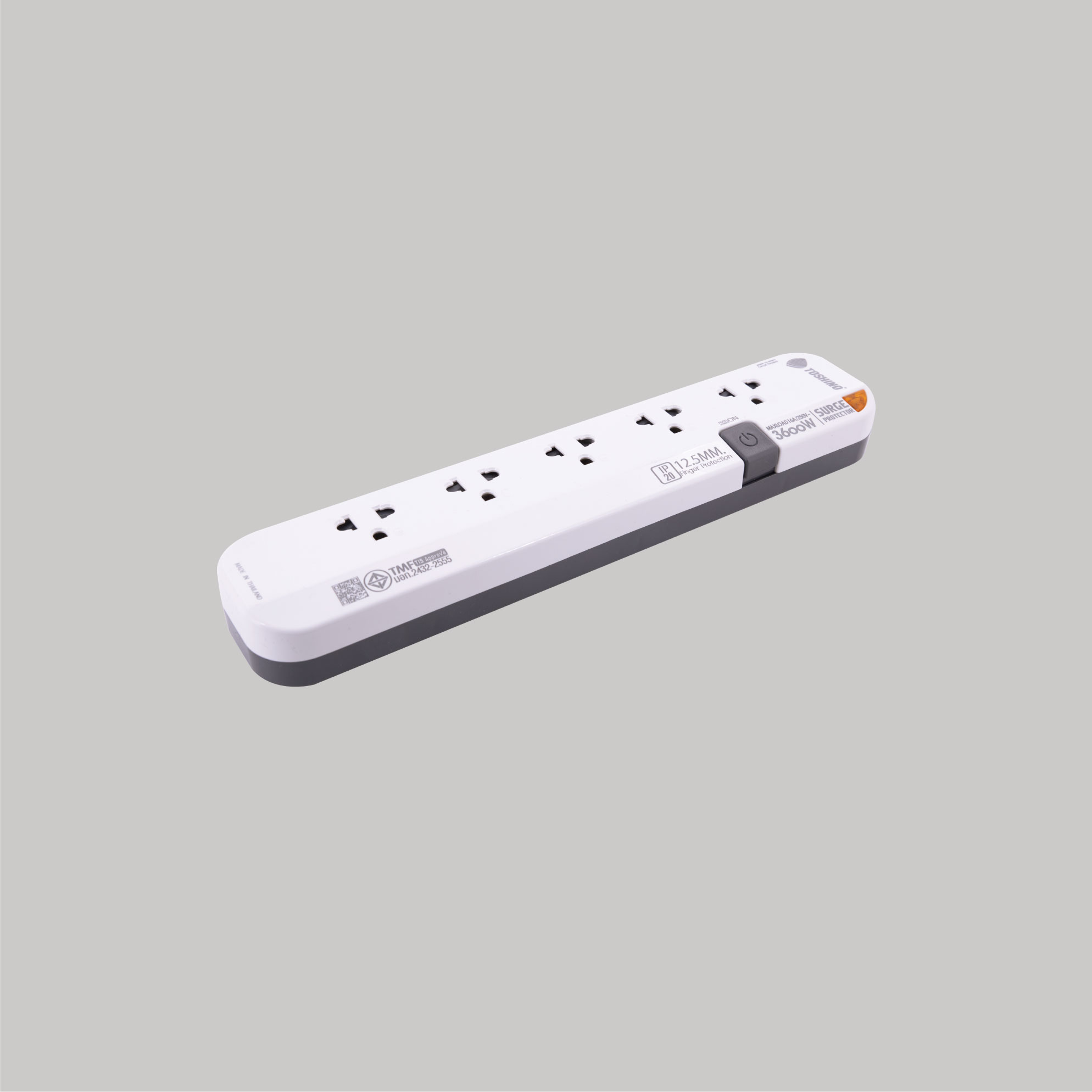 รางปลั๊กไฟ 5 ช่อง 1 สวิตซ์ 16A/3600W รุ่น P5315: เลือกใช้ปลอดภัย ปลั๊กเสียบสบาย comparison image