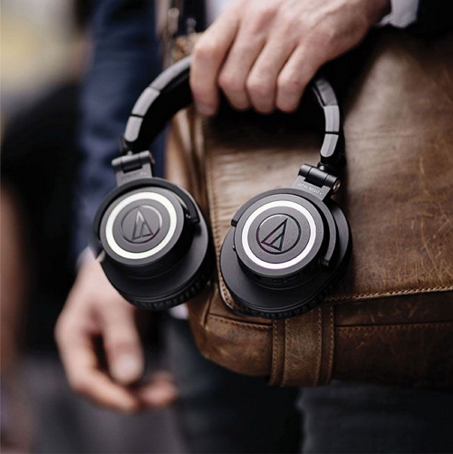 Audio-Technica หูฟังไร้สาย ATH-M50xBT Wireless Bluetooth Over-Ear Headphones