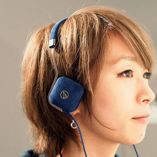 Audio-Technica Portable Headphone Navy (ATH-UN1-NVB)