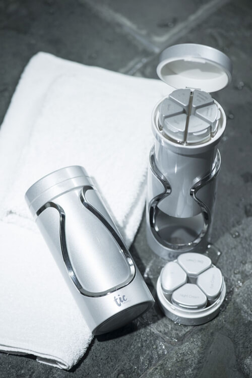 TIC Travel Bottle Skin and Shower Set